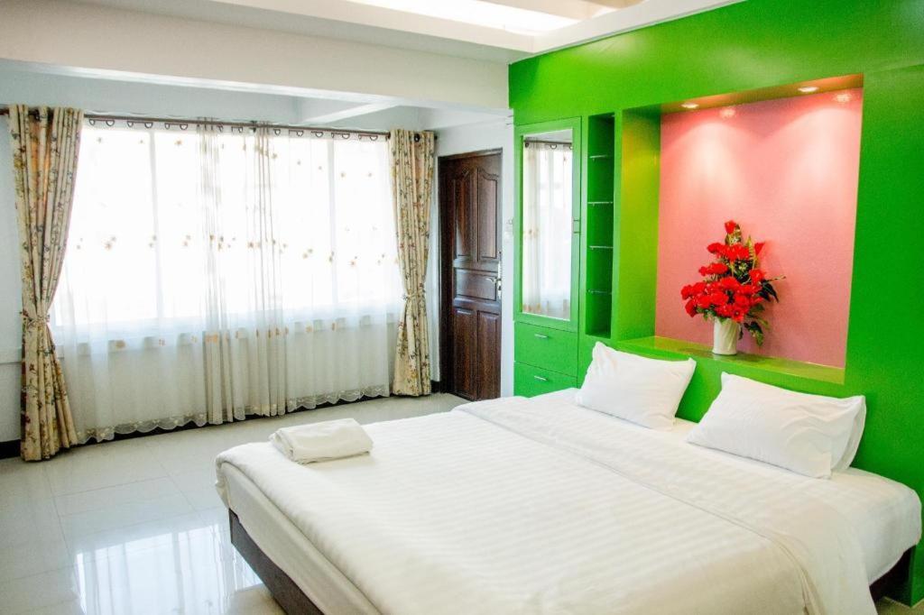 Huay Kaew Palace 1 Hotel Chiang Mai Luaran gambar